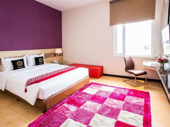 Bedroom 22