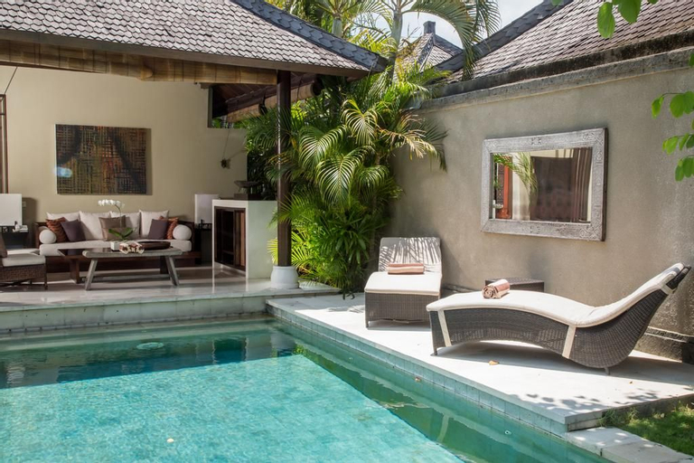 Swimming Pool 7