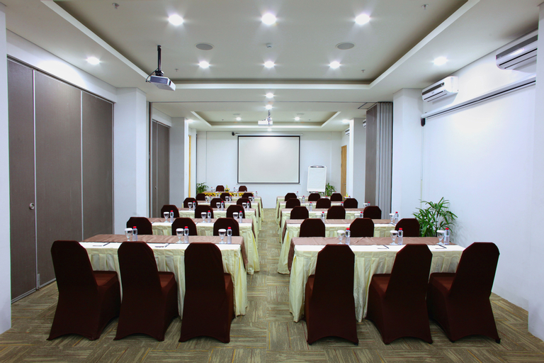 Business Facilities