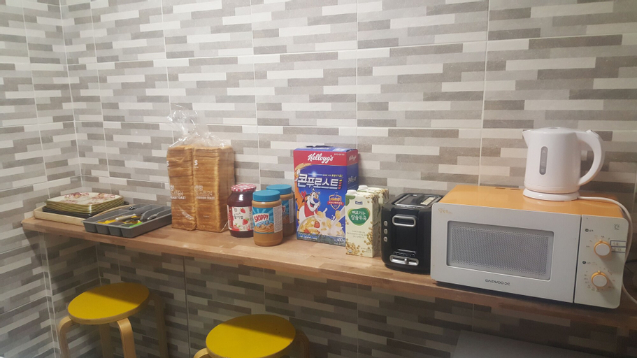 Myeongdong Time Hostel, Jongro