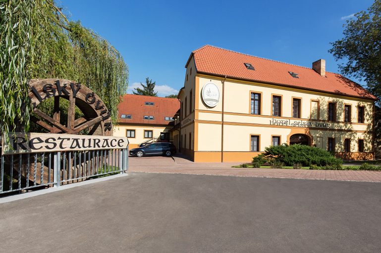 Hotel Selsky Dvur, Praha 10