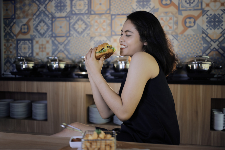 Food & Drinks 7