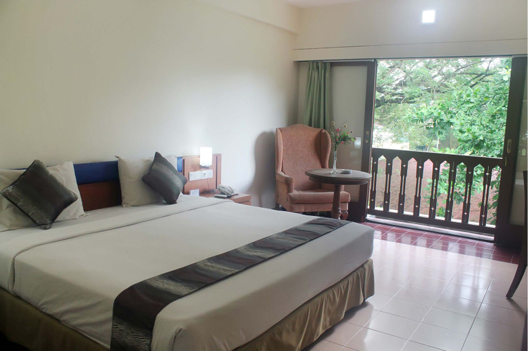 Ratu Hotel & Resort, Jambi