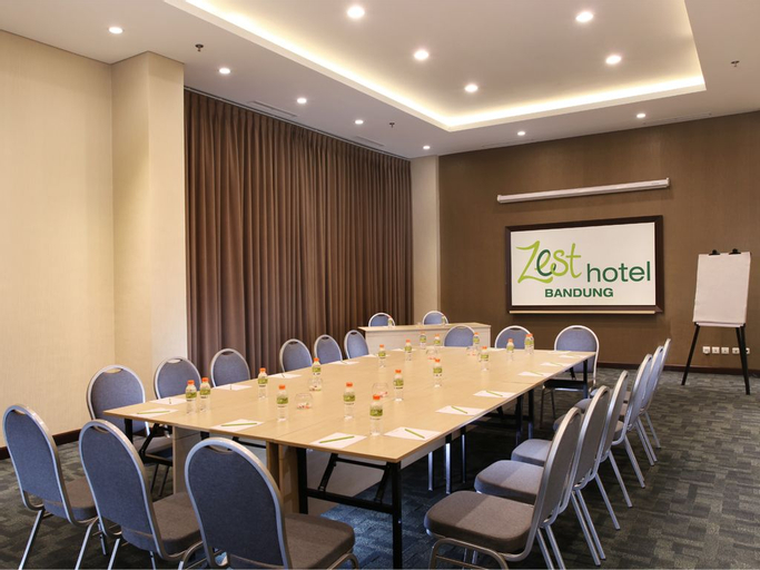 Business Facilities 27