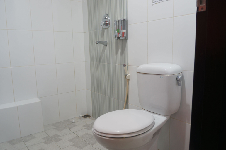 Bathroom 3