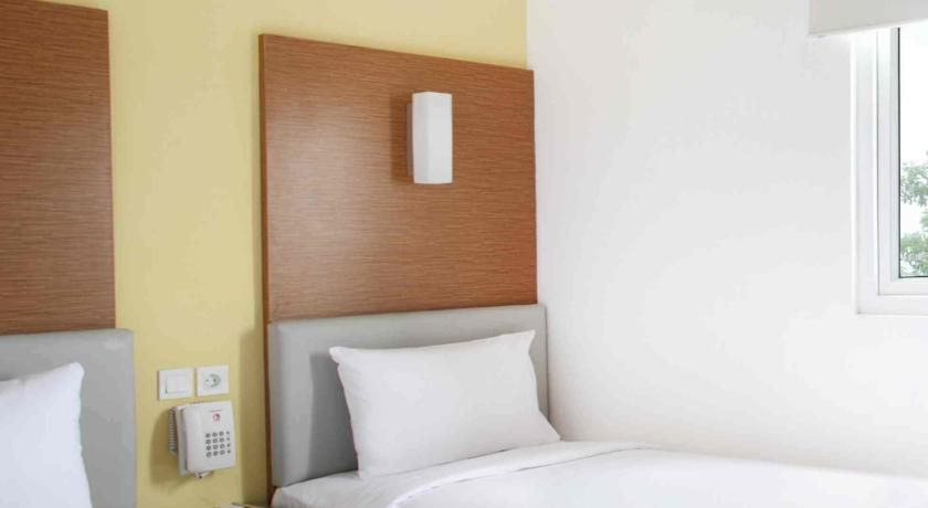 Bedroom 3, Amaris Hotel Pratama Nusa Dua, Badung