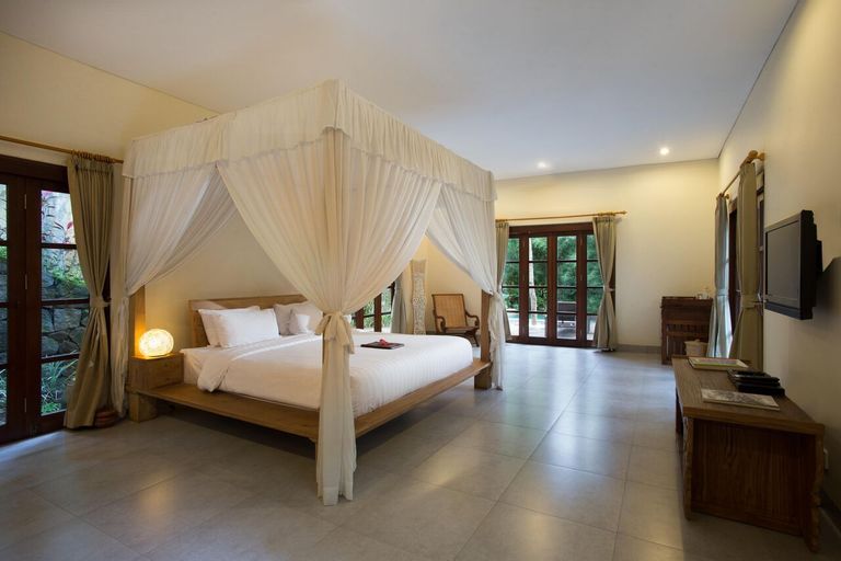 Bedroom 16
