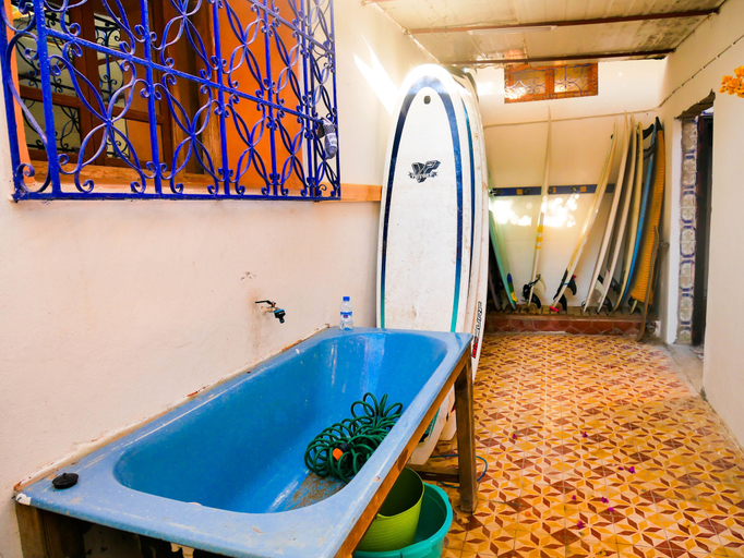 Bathroom, Sunset Surfhouse - Hostel, Agadir-Ida ou Tanane