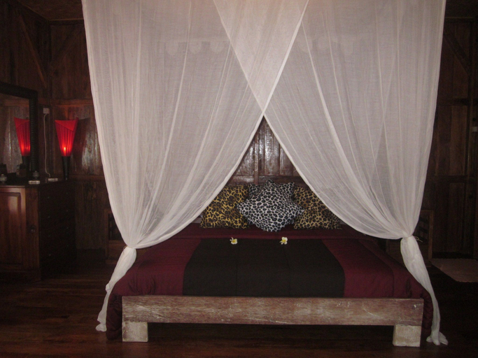 Bedroom 3, Cemara Beachfront Suite, East Sumba