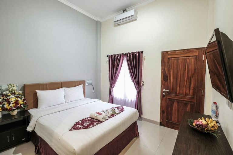 Bedroom 2, Malioboro Garden Hotel, Yogyakarta