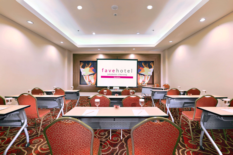 Business Facilities 15
