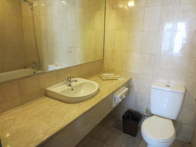 Bathroom 5, Losari Hotel & Villas Kuta Bali, Badung