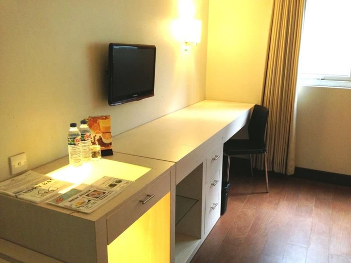 Bedroom 23