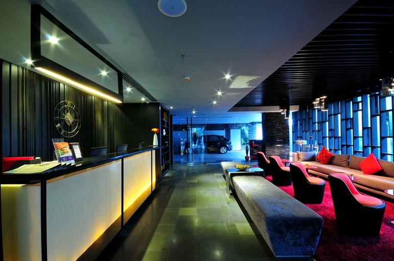 Public Area 3, Citrus Sukhumvit 13 by Compass Hospitality, Wattana