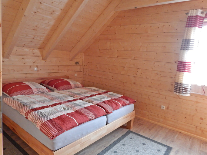 Bedroom 4, Holzblockhaus Stark, Kelheim