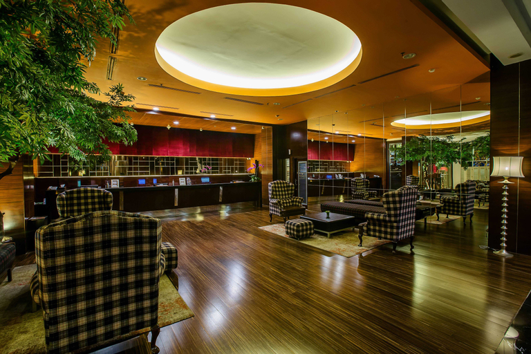 The Arista Hotel Palembang, Palembang