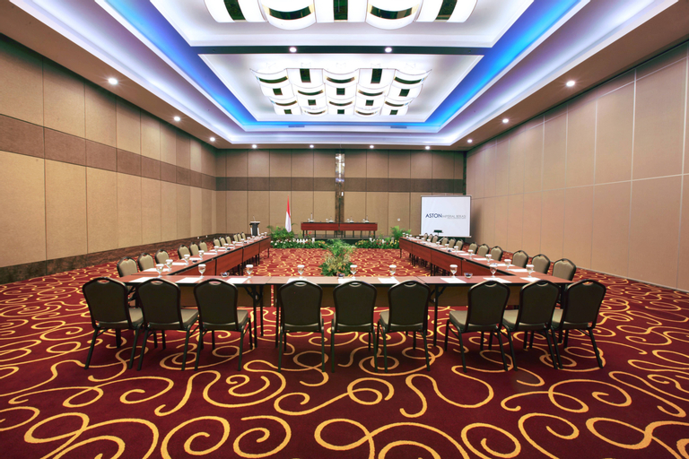 Business Facilities 23