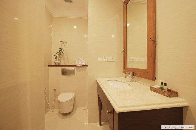 Bathroom 5, Seminyak Lagoon All Suites Hotel, Badung
