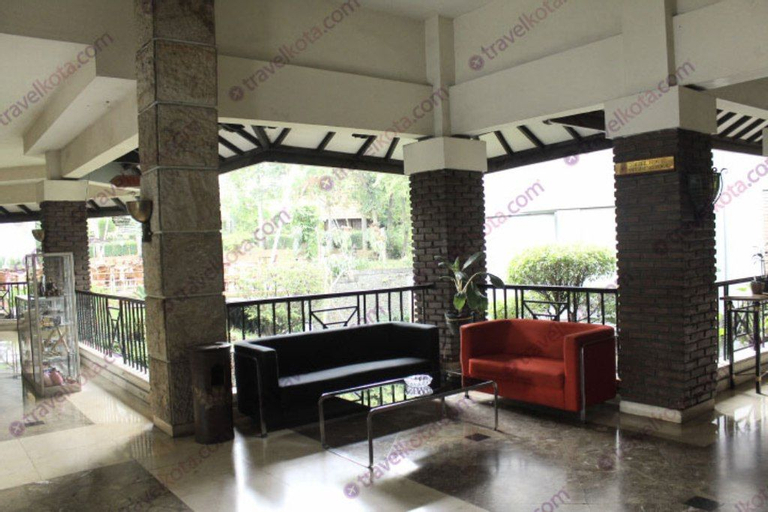 Others, Kazeem Topas Galeria, Bandung