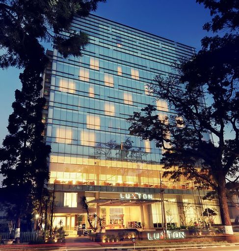 The Luxton Bandung, Bandung