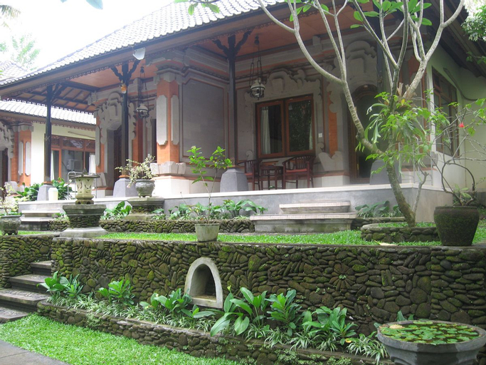 Exterior & Views 2