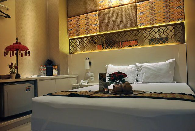 Metro House, Surabaya