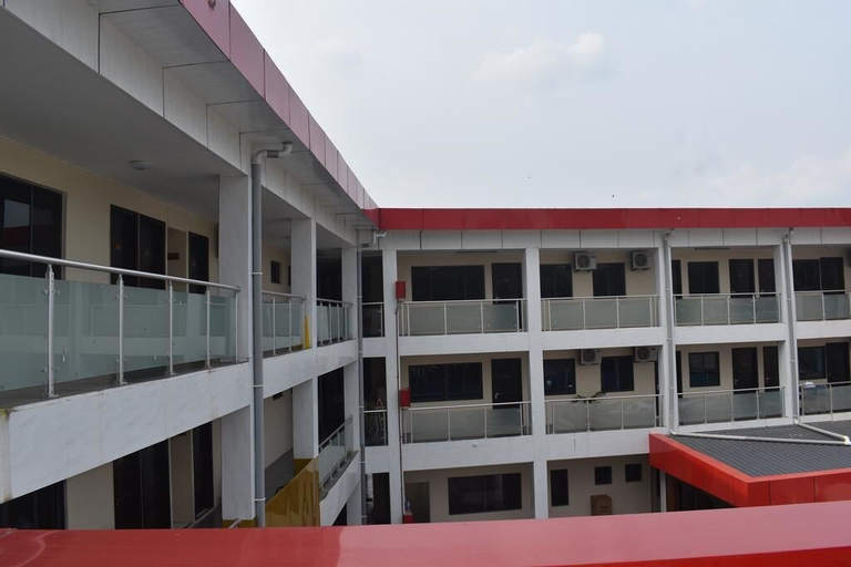 Galaxy Hotels & Apartments, Macuata