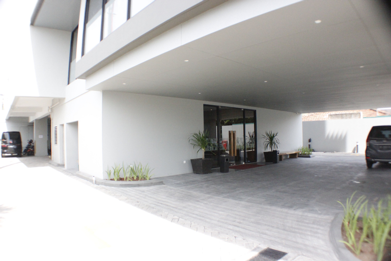 Public Area 10