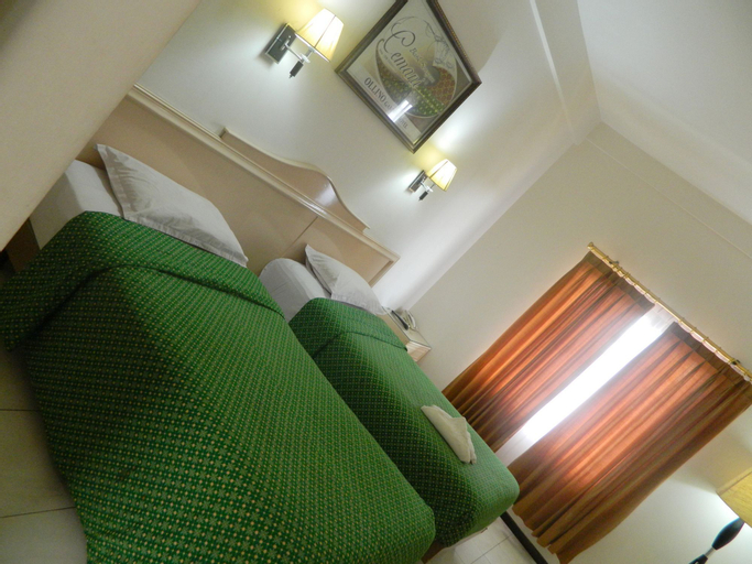 Bedroom 6