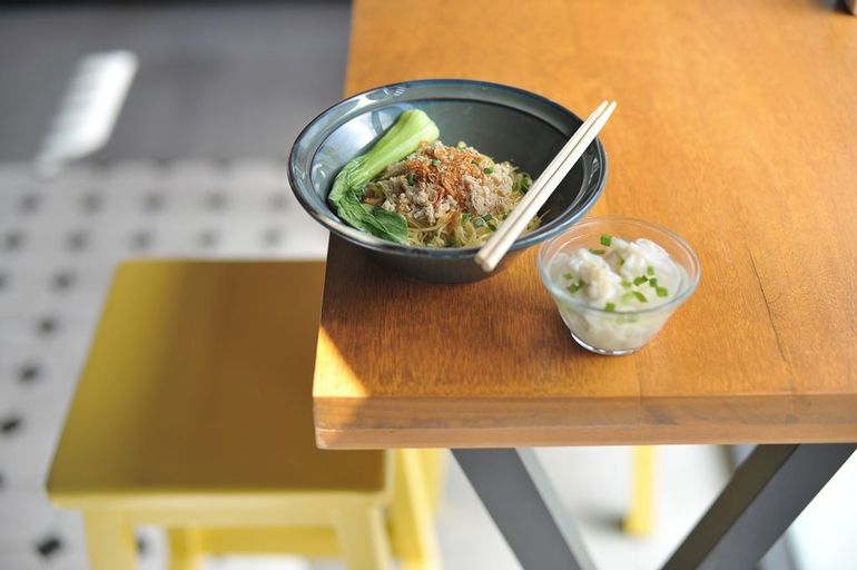 Food & Drinks 20