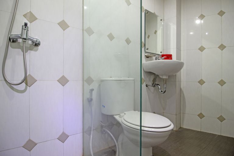 Bathroom 6