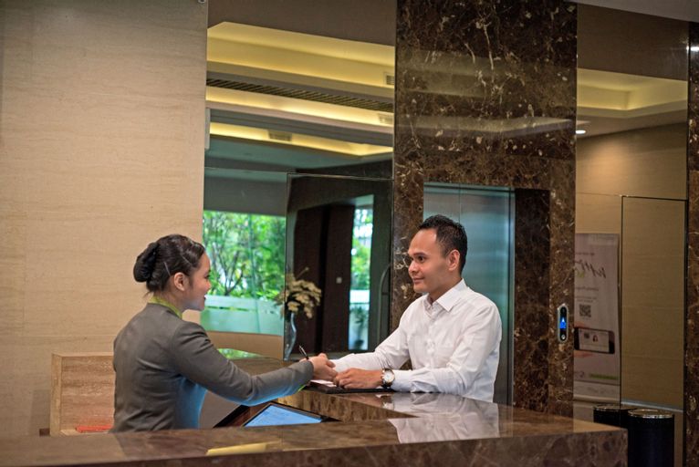 Grand Whiz Poins Simatupang Jakarta, Jakarta Selatan