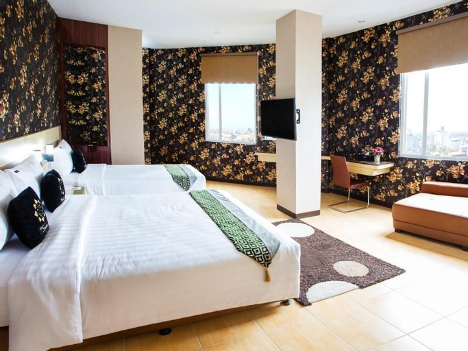 Bedroom 23