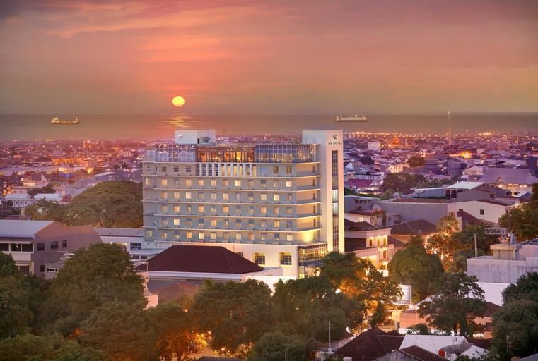 Exterior & Views 3, Hotel Santika Makassar, Makassar