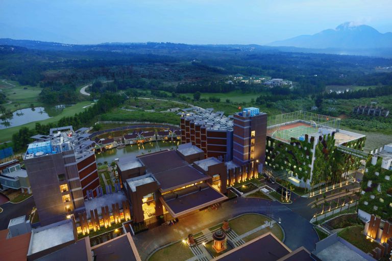 Exterior & Views 1, ASTON Sentul lake Resort & Conference Center, Bogor