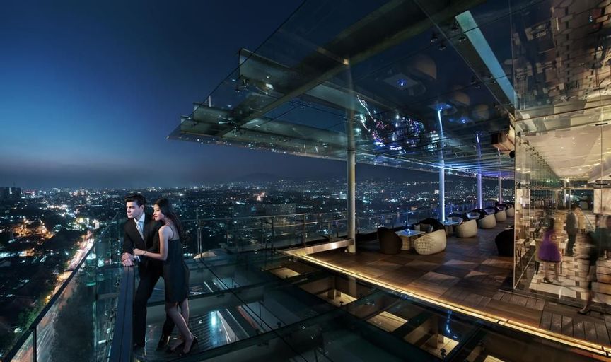 The Trans Luxury Bandung, Bandung