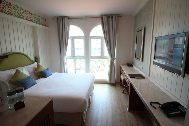 Salil Hotel Sukhumvit Soi 8, Khlong Toey