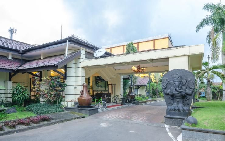 Exterior & Views 2, Hotel Montana Dua Malang, Malang