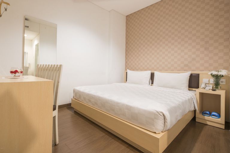 Bedroom 12