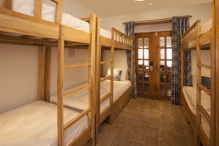 Bedroom 13