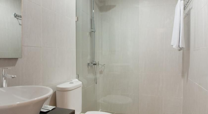 Bathroom 4, Nesa Sanur, Denpasar