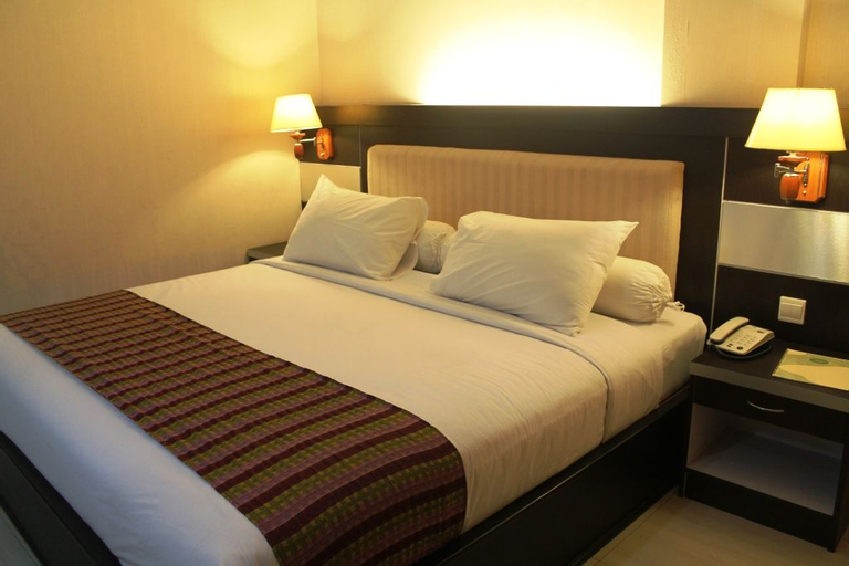 Zahra Syariah Kendari, Kendari
