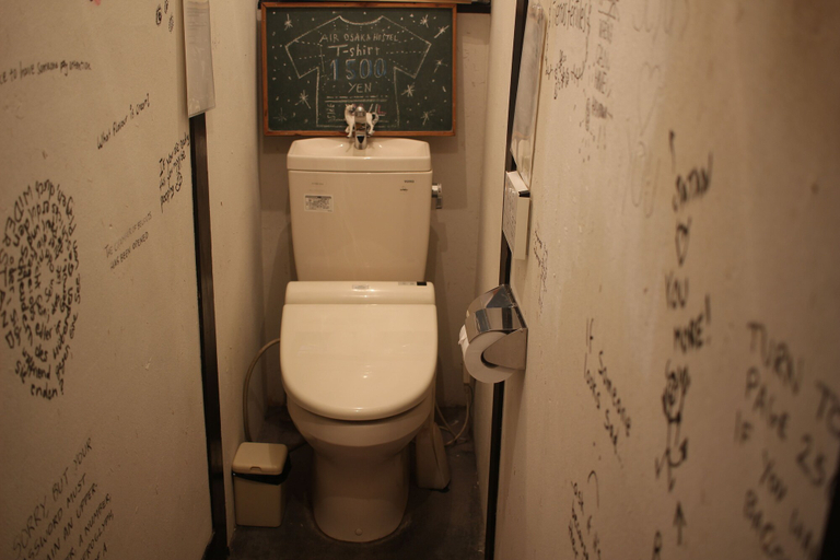 Bathroom 5, Air Osaka Hostel, Osaka