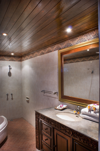 Bathroom 4, Stana Puri Gopa Hotel, Denpasar