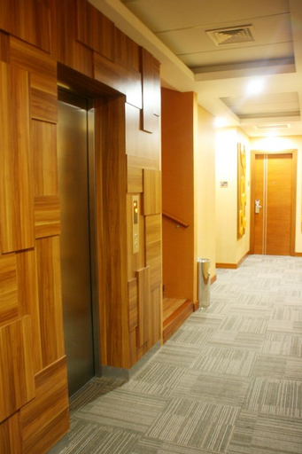 CitiHub Hotel @Sudirman, Surabaya
