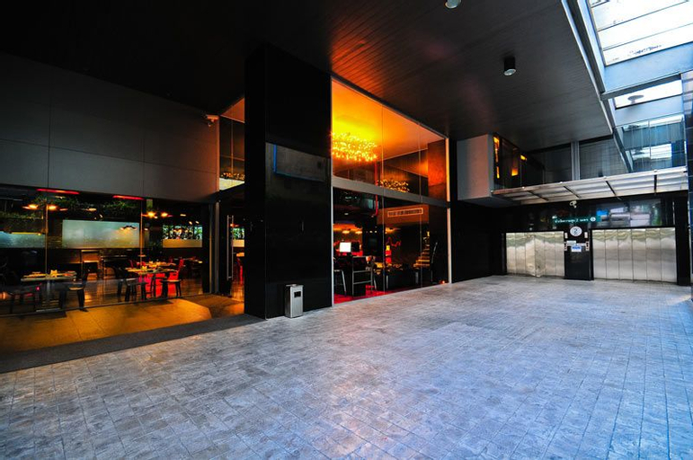Galleria 10 Sukhumvit Bangkok by Compass Hospitality, Wattana
