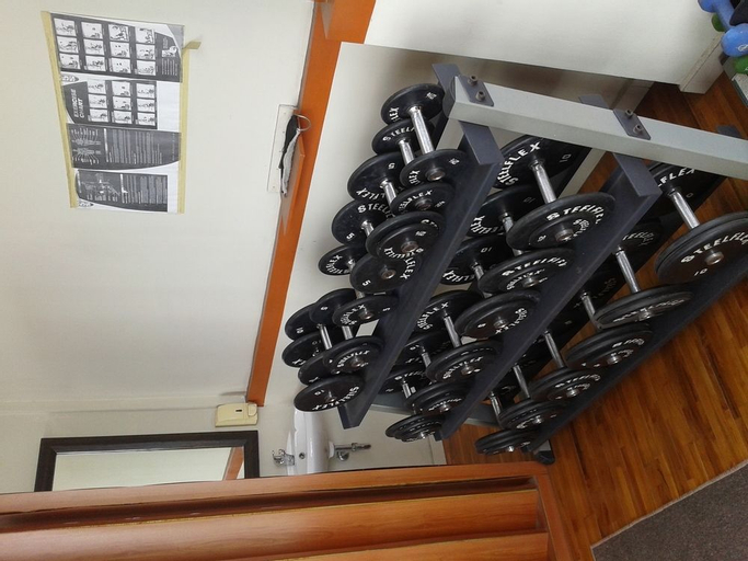 Beril Nur Hotel, Makassar