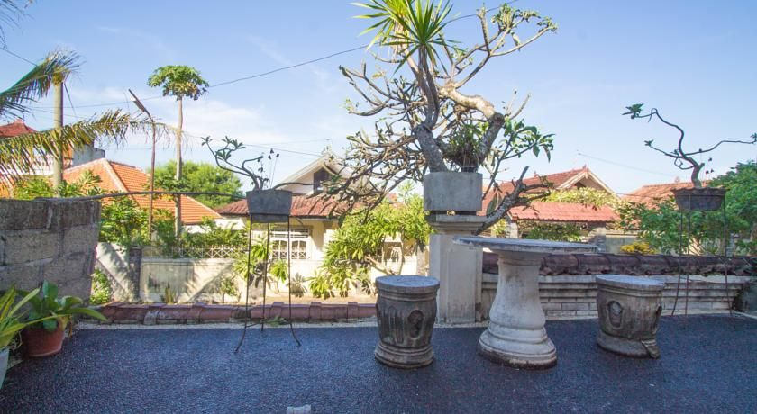 Clamonic House by Madhava, Badung