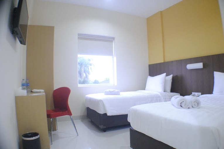 Astera Hotel Bintaro - Tap to explore photos