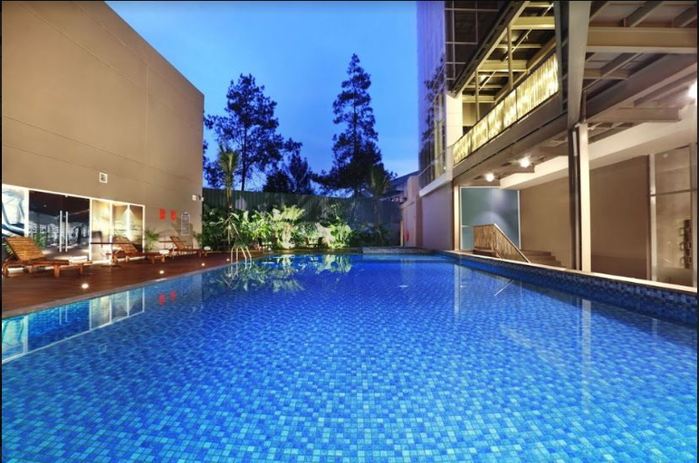 Sport & Beauty 5, Aston Pasteur, Bandung